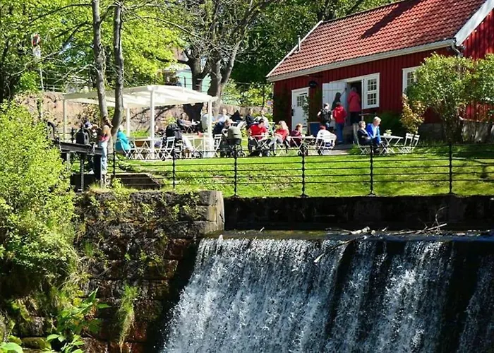 Parkside Charm - - 6 Guests - Everything Included - Grünerløkka * Oslo