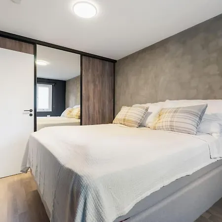 Apartment Parkside Charm - - 6 Guests - Everything Included - Grunerlokka