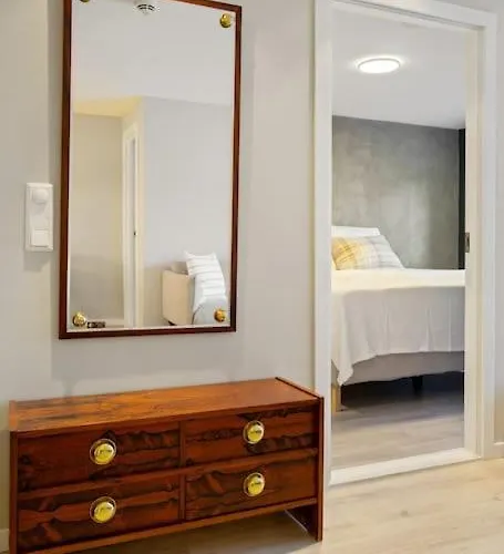 Parkside Charm - - 6 Guests - Everything Included - Gruenerlokka Apartamento